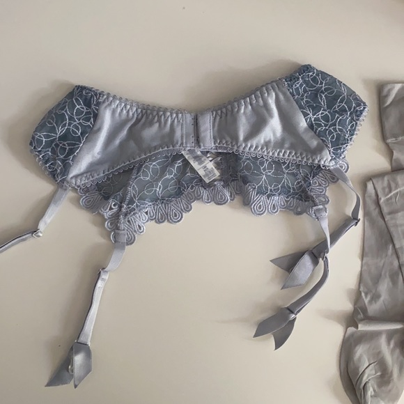 Lejaby Garter Size S - Picture 4 of 5